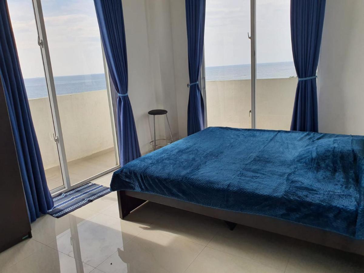 New 2 Bedroom Apartment, 100M Away From The Beach 拉维尼亚山 外观 照片