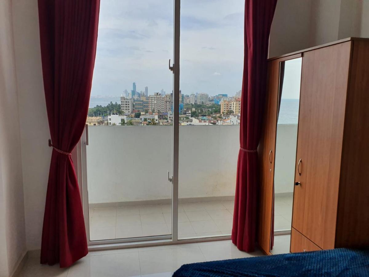 New 2 Bedroom Apartment, 100M Away From The Beach 拉维尼亚山 外观 照片